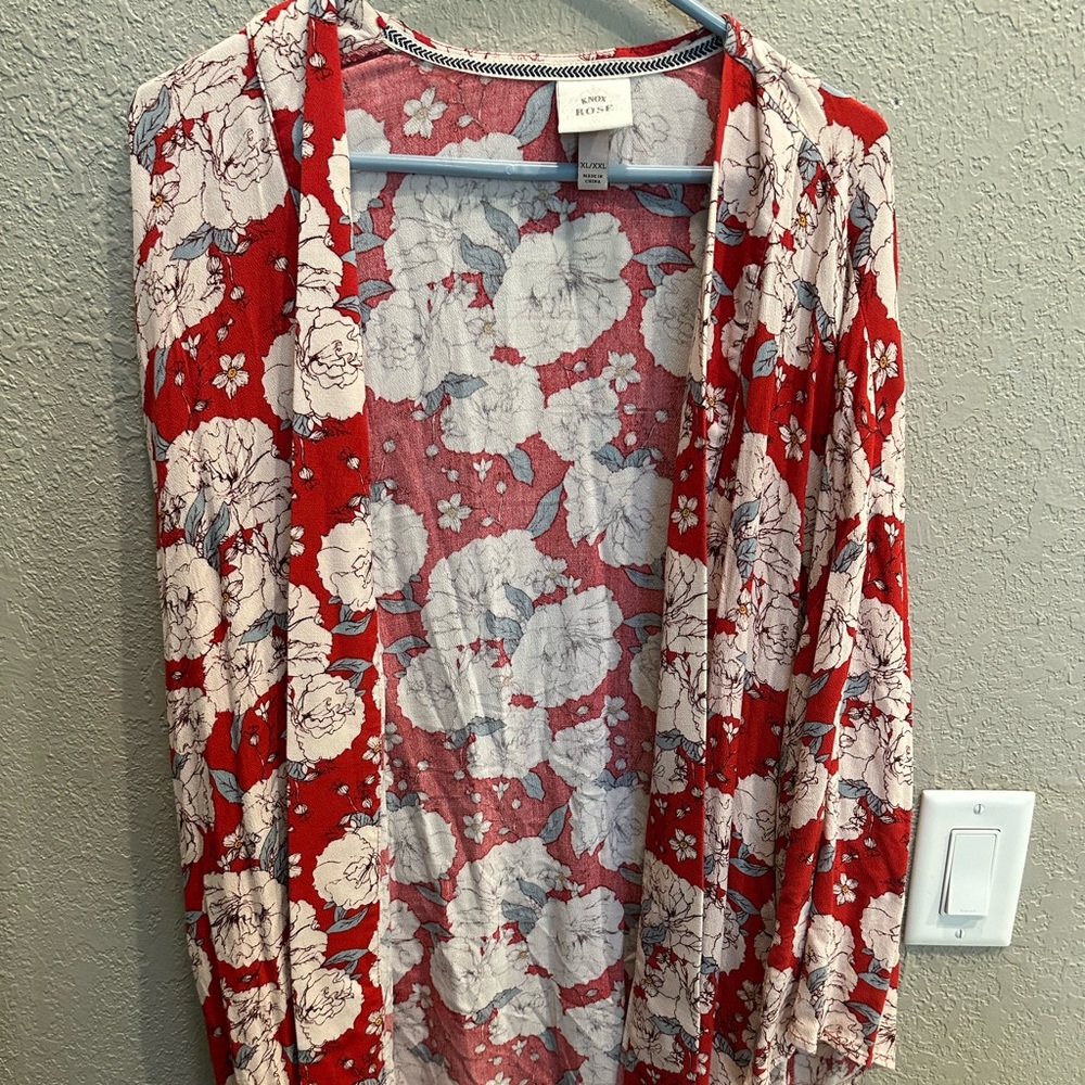 Women’s Floral Coverup size XL/XXL